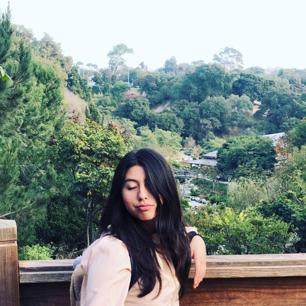 Meet your Posher, Yahaira